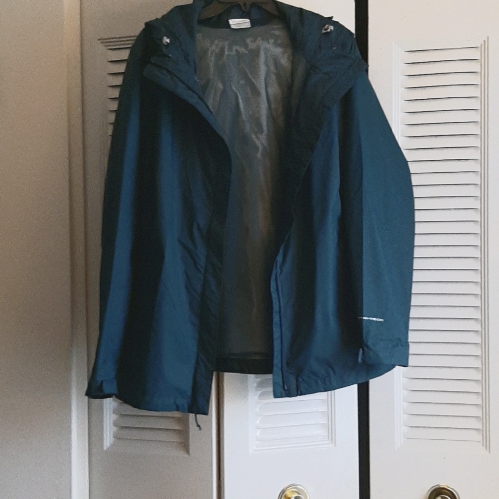 Women's Columbia Rain Jacket
